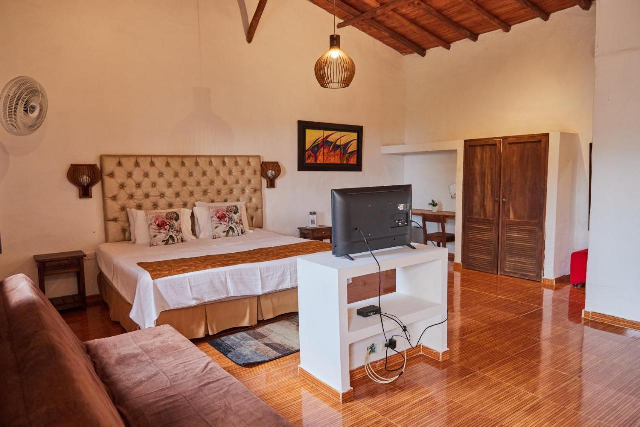 Hotel Santos De Piedra - Maranatha 바리차라 외부 사진